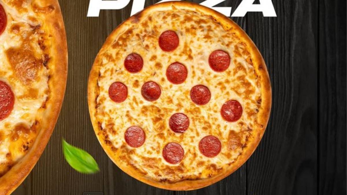 بيتزا بيبروني