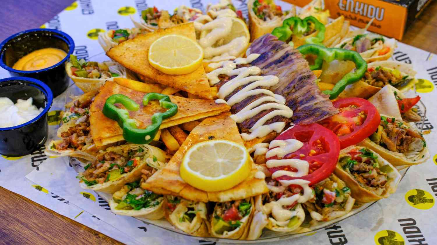 وجبة شاورما لحم عائلية